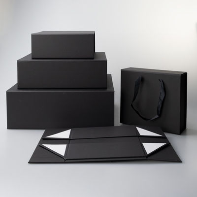 157gsm Art Paper Black Gift Box mit dem Deckel-faltbaren steifen magnetischen Verpacken