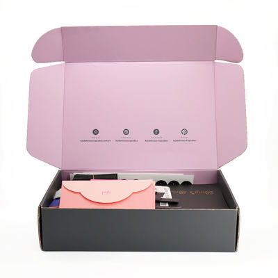 Faltender Geschenk-Karton Debossing Pantone CMYK packt Woodfree-Papier ein
