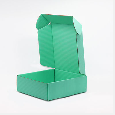Faltender Geschenk-Karton Debossing Pantone CMYK packt Woodfree-Papier ein
