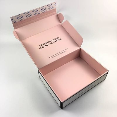 Kostüm 4 CMYK färbt aufbereiteten Verpackenkasten färbte gewölbte verschickenden Kästen
