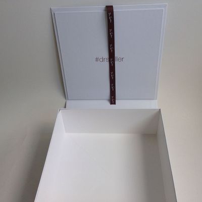 Faltbare steife Geschenkbox der Pappe1.5mm des Weihnachten900gsm voll weiß