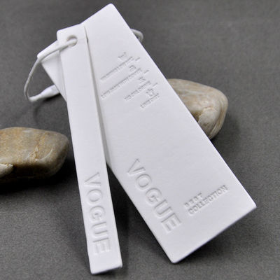 Prägeartiges Marke Eco PVC waschbarer kundenspezifischer Hang Tags For Clothing