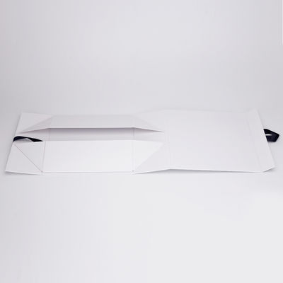 Faltender magnetisches Geschenkpapier 185g weißer Verpackenkasten für Kleid