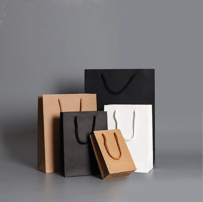 Tragbares Kraftpapier glich bedruckbare Papiertüten 4C für das wiederverwendbare Geschäft aus
